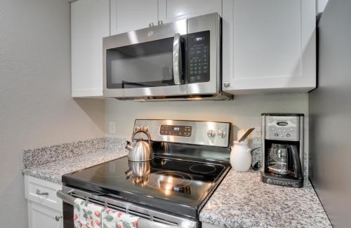 Harbor Springs Apartment | Harbor Springs Condo about 6 Mi to Lake Michigan!