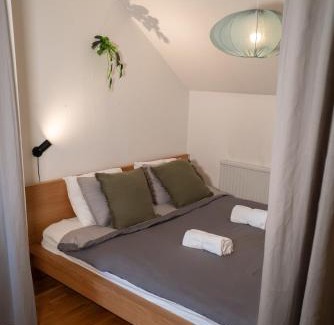 Lundby Apartment | Harbor-View Loft - 2BR Near City