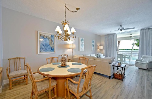 Whitney Beach Apartment | Harbor Villa Club 206