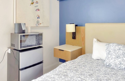 Rockland Hotel | Harborline Hotel
