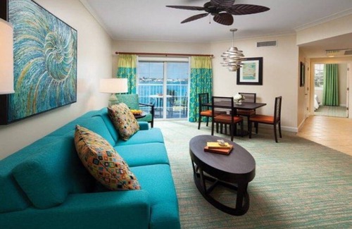Paradise Island Resort | Harborside Resort at Atlantis