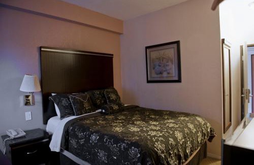 Little Italy Hotel | Harborview Inn & Suites-Convention Center-Airport-Gaslamp-Seaworld-Zoo-Balboa Park