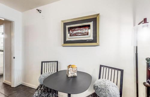 Lenox Park Apartment | Harbour Beach Resort Unit 516