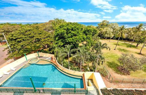 Darwin City Centre Apartment | Harbour Haven - A Parkside CBD Address