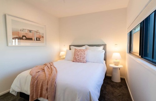 Tauranga House | Harbour Haven - A Sunset Oasis!