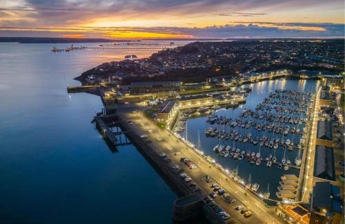 Milford Haven Apartment | Harbour Heights - 2 Bed Apartment - Milford Haven
