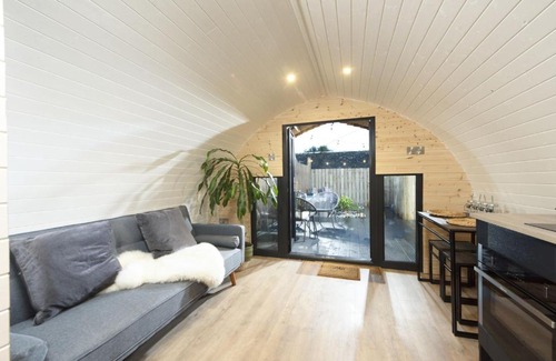 Newlyn Ski Chalet | Harbour Hideaway