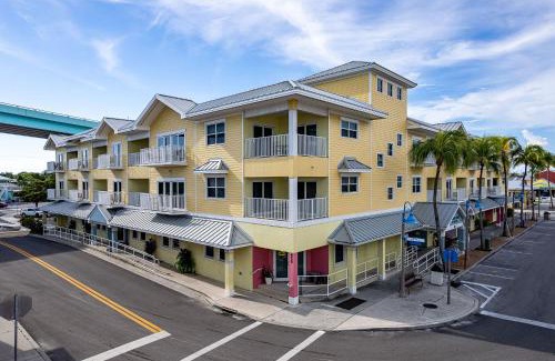 Fort Myers Beach Apartment | Harbour House at the Inn #308