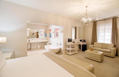 Hermanus City-Centre Hotel | Harbour House Hotel - Adventure Pads