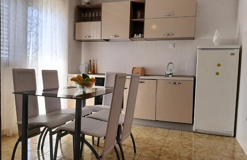 Molat Apartment | Harbour