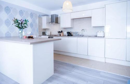 Milford Haven Apartment | Harbour View - 2 Bedroom Apartment - Milford Haven