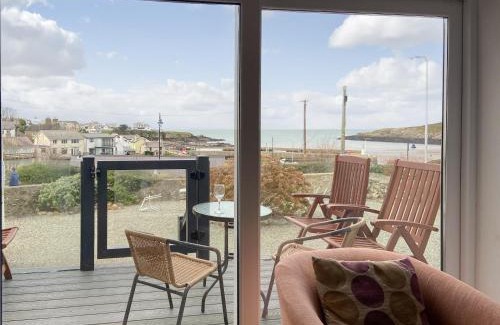 Cemaes Bay House | Harbour View