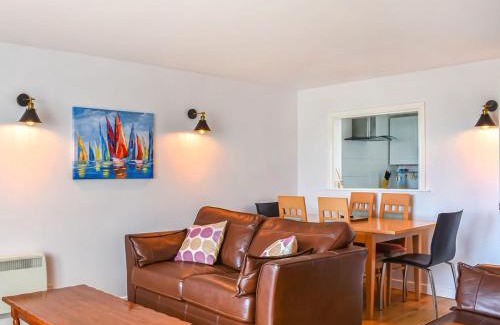 Cemaes Bay House | Harbour View