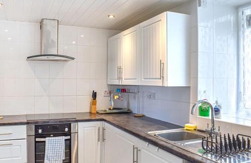 Cemaes Bay House | Harbour View