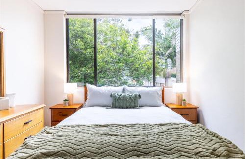 Soldiers Point Apartment | Harbourside 15 right on the waterfront