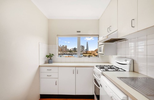 McMahons Point Apartment | Harbourside 43 - sensational views for the family and friends