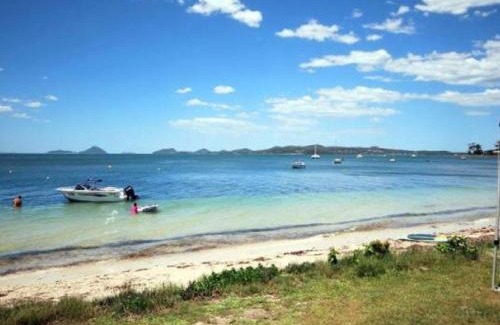 Soldiers Point Apartment | Harbourside 5 ground floor waterfront unit