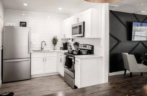 Orient Park House | Hard Rock's Newly Renovated Retreat