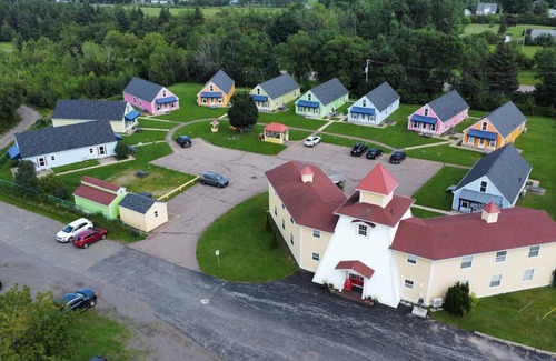 Shediac Cottage | Hardy's Parlee Beach Chalet #20
