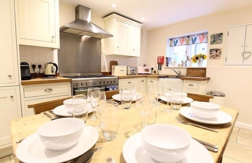 Chipping Norton Cottage | Hare House