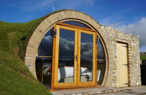 Rhayader House | Hares View