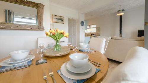 Bishopston House | Hareslade Cottage