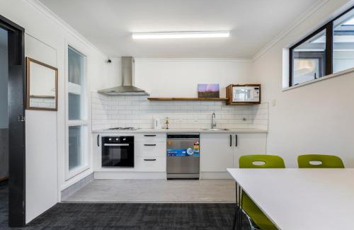 Christchurch Cabin | Harewood Lodge