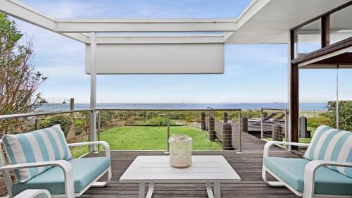 Noraville House | Hargraves Beachfront at Noraville