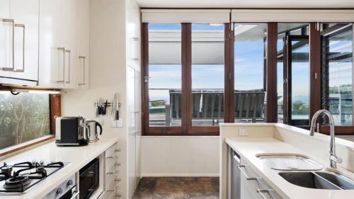 Noraville House | Hargraves Beachfront at Noraville