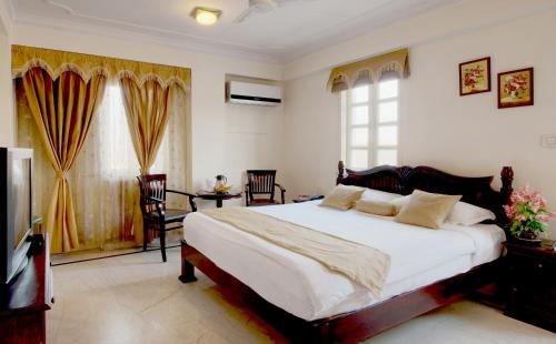 Jhotwara Hotel | Hari Mahal Palace by Pachar Group