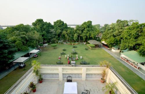 Jhotwara Hotel | Hari Mahal Palace by Pachar Group