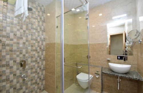 Jhotwara Hotel | Hari Mahal Palace by Pachar Group