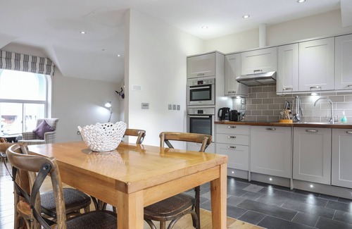 Harlech Cottage | Harlech Apartments - Efnisien