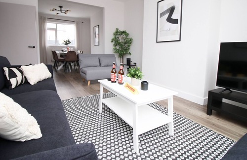 Penylan House | Harlequin Gardens by Tŷ SA-5 BR House
