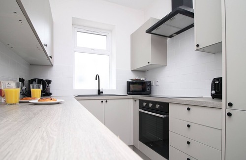 Penylan House | Harlequin Gardens by Tŷ SA-5 BR House