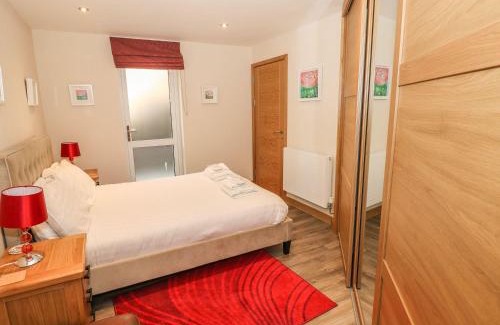 Solva House | Harmon Vale