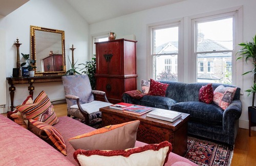 East Putney Apartment | Harmonious Fusion, by Veeve