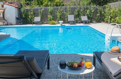 Perea Apartment | Harmony