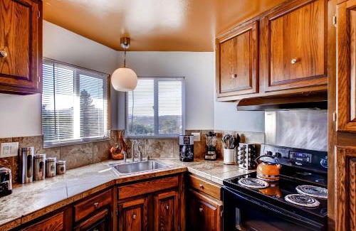 Yosemite Forks House | Harmony Hilltop Hideaway
