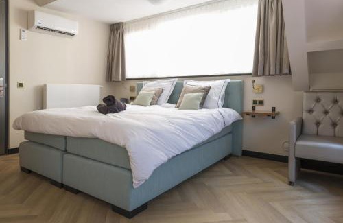 Tilburg Apartment | Harmony Room At The Best Location