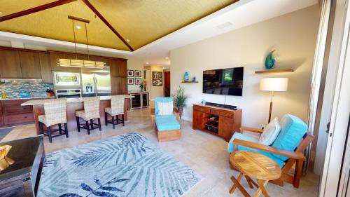 Kamuela House | HARMONY VILLA Delightful 3BR Detached Home with Private Beach Club