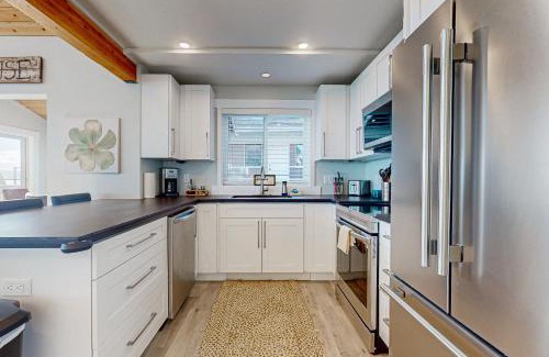 Coupeville House | Harrington Hideaway