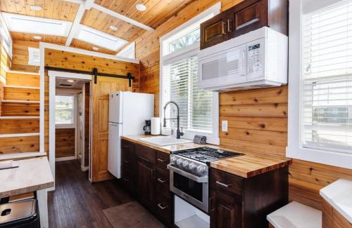 Apple Valley House | Harrington Tiny House