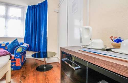 Oxford House | Harris Guesthouse