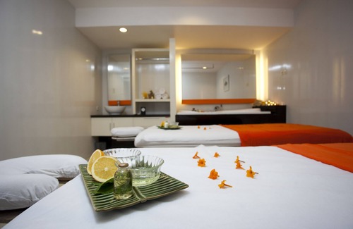 Raya Kuta Hotel | HARRIS Hotel & Residence Riverview Kuta Bali