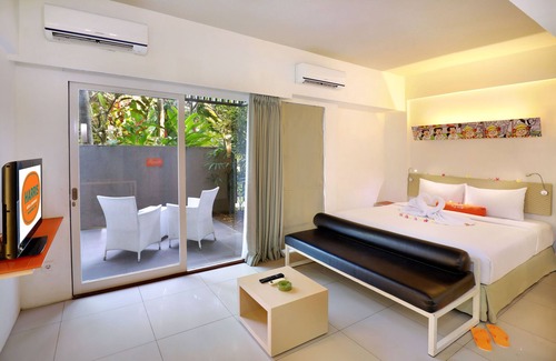 Sunset Road Hotel | HARRIS Hotel & Residence Sunset Road Bali