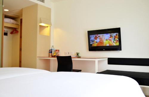 Sunset Road Hotel | HARRIS Hotel & Residences Sunset Road