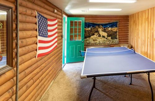 Bass Lake House | Harris Lakeview Cabin