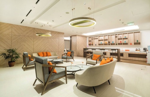 Jakarta Hotel | HARRIS Suites Puri Mansion Jakarta