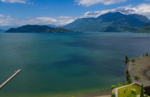 Harrison Hot Springs Hotel | Harrison Beach Hotel